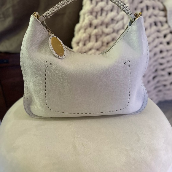 Handbags - Elegant FENDI White Leather Hobo Bag